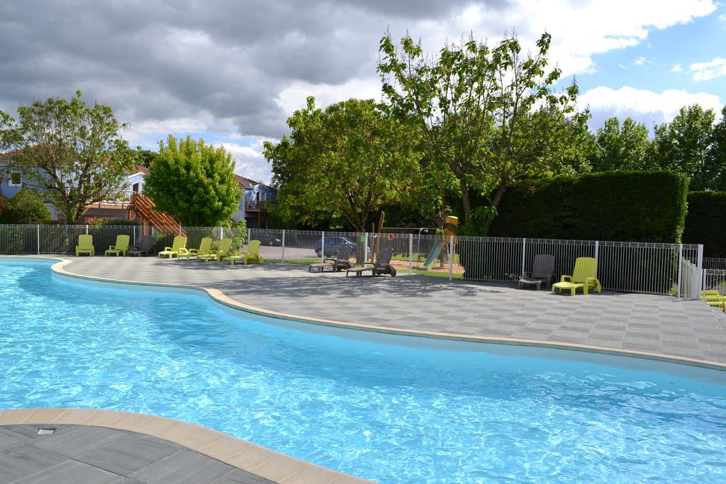 Park & Suites Village La Rochelle - Marans Marans  Exterior foto